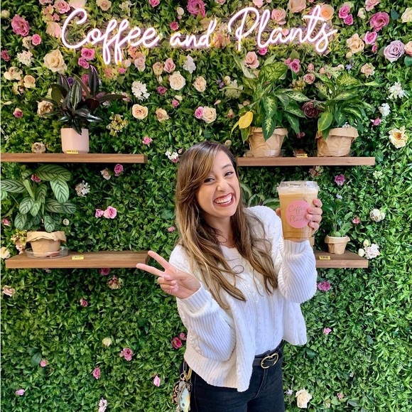 Hollister Bundle 2 Oversized Knit Crop Top Sweaters White and Grey 🤍🩶🤍🩶 - Picture 4 of 6